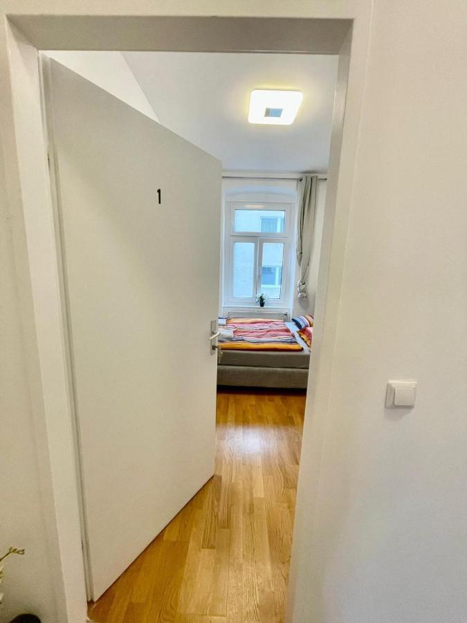 Deluxe Studio 3P Th Daire Viyana Dış mekan fotoğraf