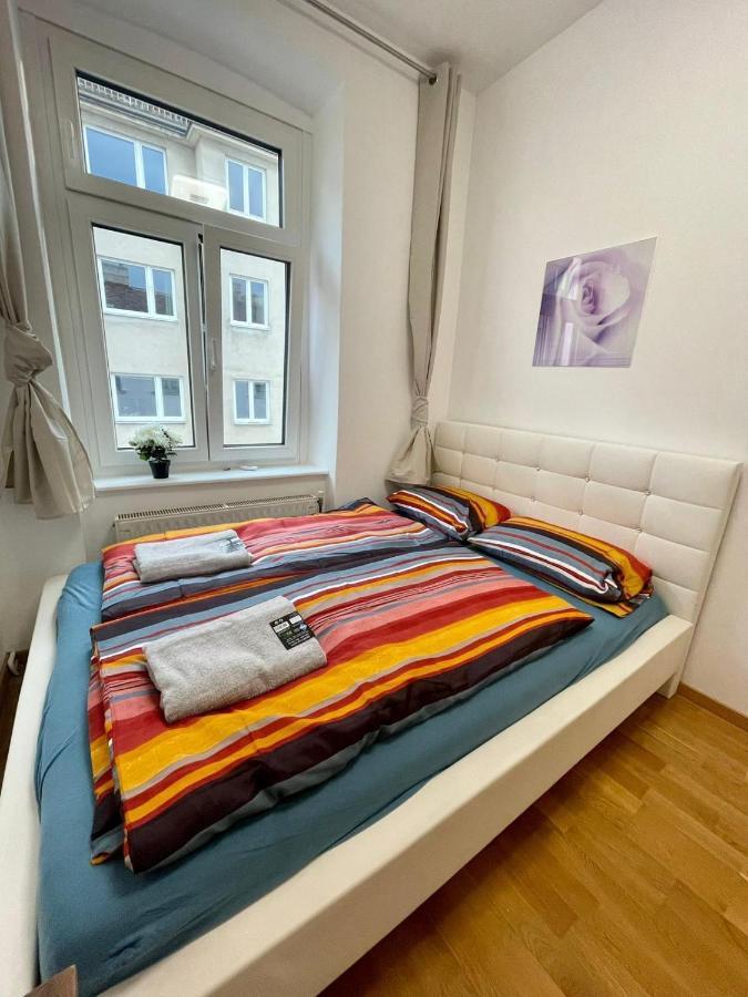Deluxe Studio 3P Th Daire Viyana Dış mekan fotoğraf
